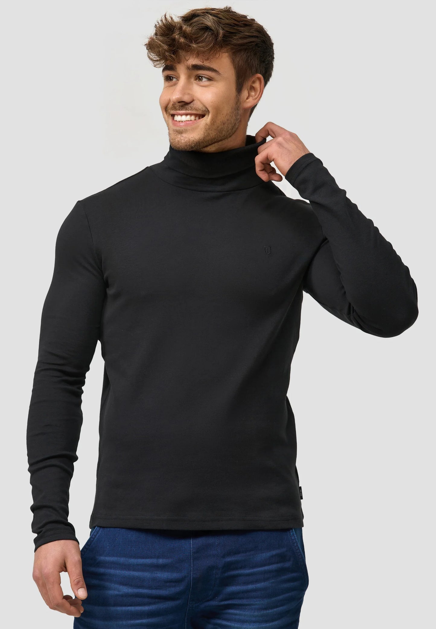 Pull à Col Roulé Homme – Style Minimal et Moderne
