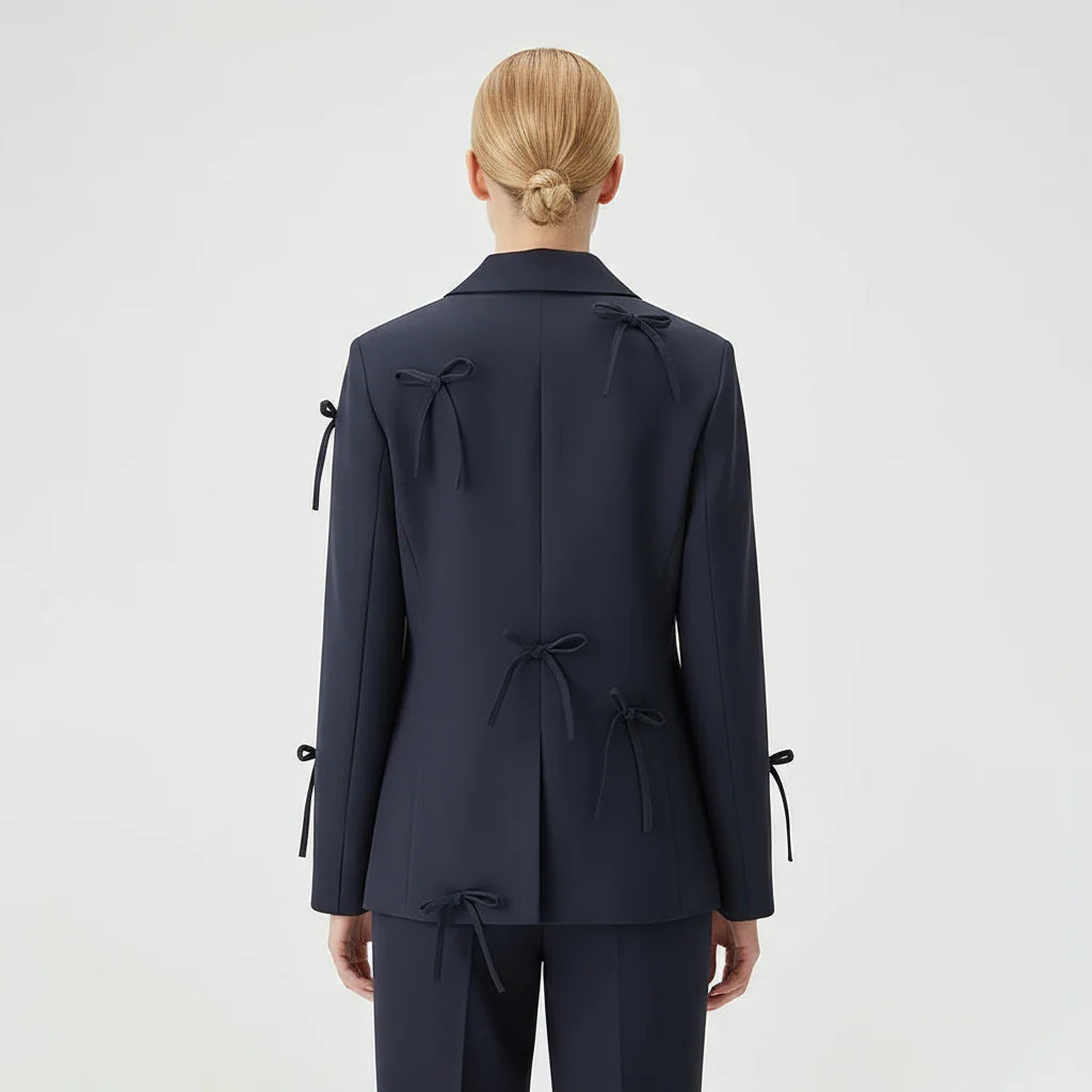 Blazer d’Hiver pour Femme | Chaud et Élégant avec Nœud et Détails Boutons