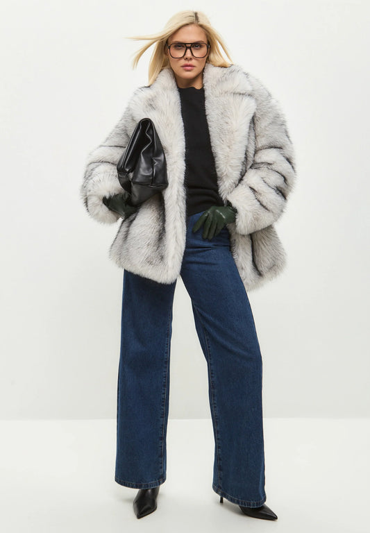 Manteau Femme en Fausse Fourrure | Style Hivernal Luxe avec Ceinture